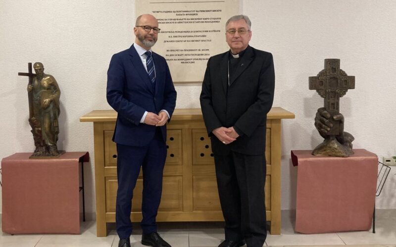Бискупот Стојанов го прими амбасадорот на Словенија во Македонија