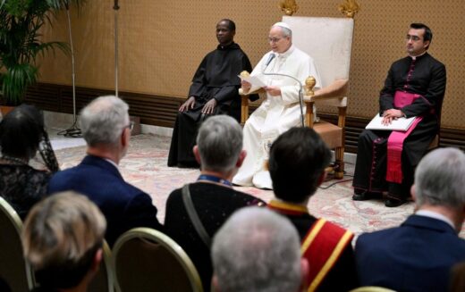 Папата: Петровиот наследник мора да биде слободен да ја зборува вистината и да го промовира мирот