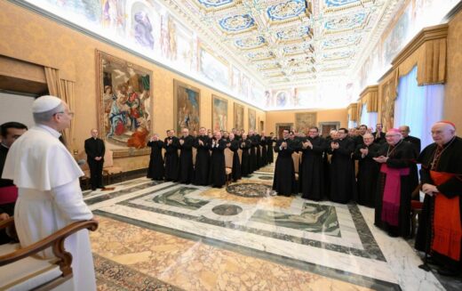 Папата до Легионерите Христови: Верскиот авторитет е служење, не доминација