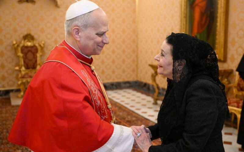 Папата ја прими на аудиенција претседателката на Малта, Миријам Спитери Дебоно