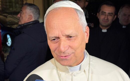 Папата Лав XIV: „Работете за мир“ и „барајте решенија без оружје“