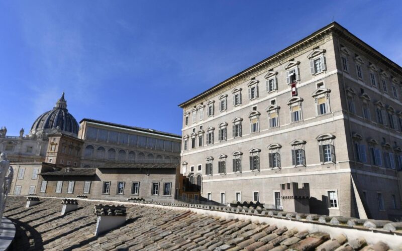 Папата Лав XIV се всели во папскиот апартман во Апостолската палата