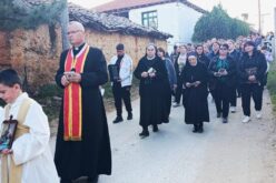 Крстен пат по крстовите на Нова Маала
