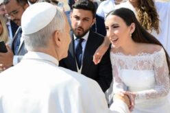 Папата ги повикува бискупите во Рим на самит за „Amoris laetitia“ и пасторалната грижа за семејството