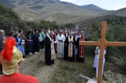 Младите од Радово го анимираа Крстниот пат во Паљурци
