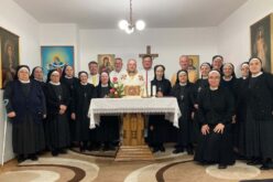 Епископот Стојанов служеше Света Литургија на крајот од духовните вежби на Сестрите Евхаристинки