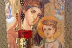 Задушница: Црквата не ги заборава своите покојни