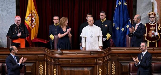 Праведното општество го брани секој човечки живот, мирот, слободата