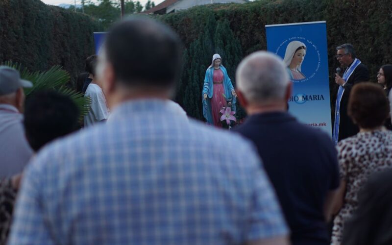 Во Струмица се одржа шестата молитвена средба „Вечер со Богородица“