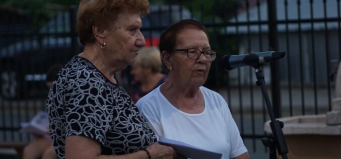 Претстојниот Светски ден го истакнува дарот на бабите, дедовците и возрасните лица