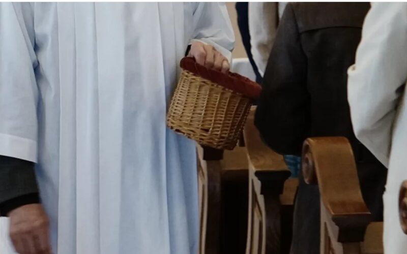 Што учи Црквата за десетокот?