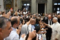 Генерална аудиенција: Активното учество во Литургијата нè води до однос со Бога