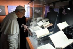 Папата нареди проширување на Ватиканската архива и библиотека