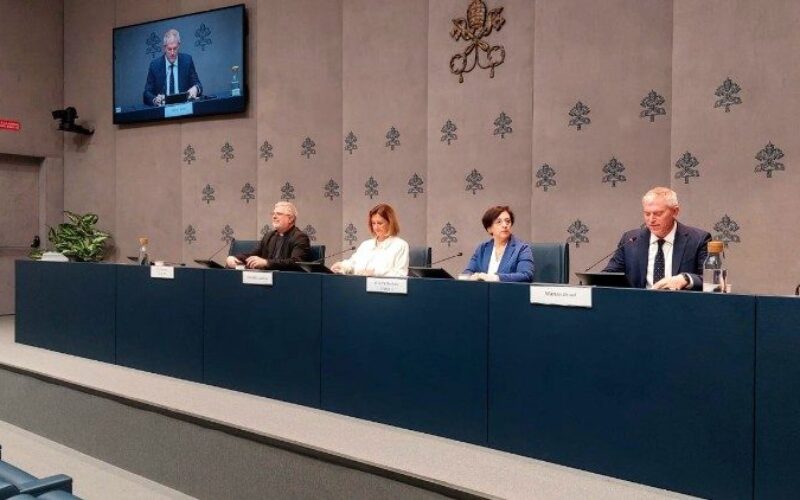 Amoris laetitia: Ново навестување на Евангелието со семејствата и за семејствата