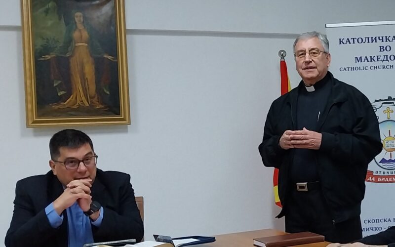 Во Скопје започнаа духовните вежби за свештениците од Струмичко-скопската епархија и Скопската бискупија